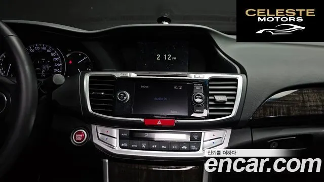 HONDA 2.4 2015 — photo 13 sur 26