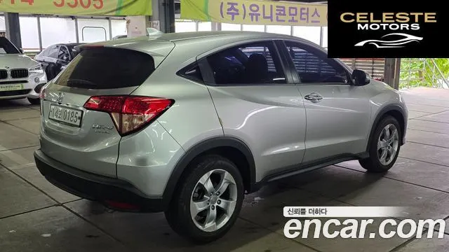 HONDA HR-V 1.8 2016 — photo 4 sur 26