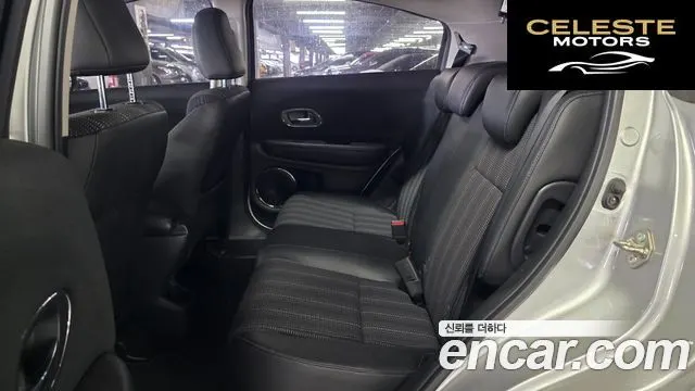 HONDA HR-V 1.8 2016 — photo 6 sur 26