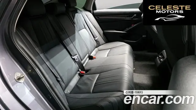 HONDA 102.0 HighTouring 2019 — photo 11 sur 20