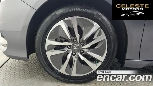 HONDA 102.0 HighTouring 2019 — photo 5 sur 33