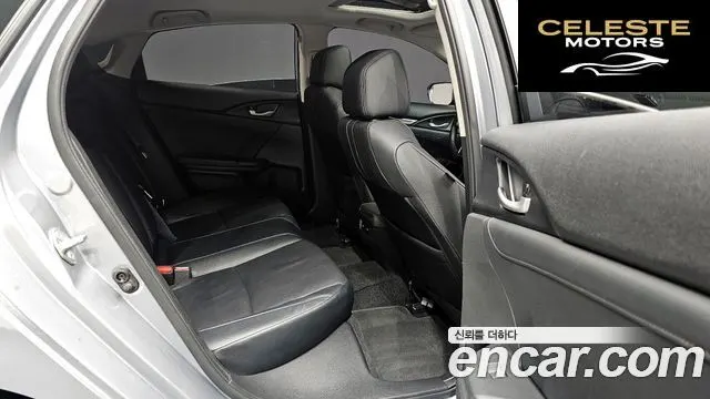 HONDA 2.0 2018 — photo 18 sur 30