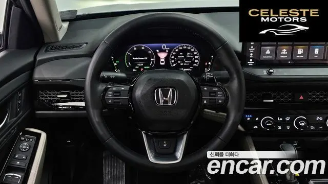 HONDA 112.0 HighTouring 2025 — photo 13 sur 26