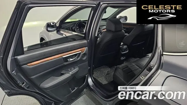 HONDA CR-V 51.5 Touring 4WD 2019 — photo 26 sur 36