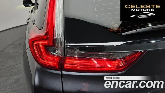 HONDA CR-V 51.5 Touring 4WD 2019 — photo 9 sur 36