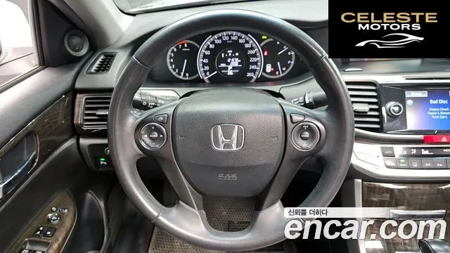HONDA 2.4 2013 — photo 12 sur 20