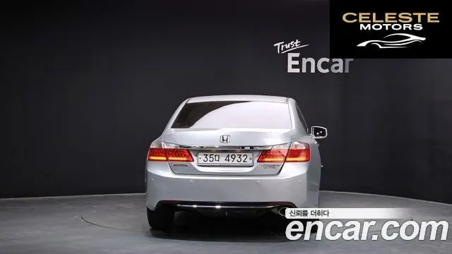 HONDA 2.4 2013 — photo 4 sur 20