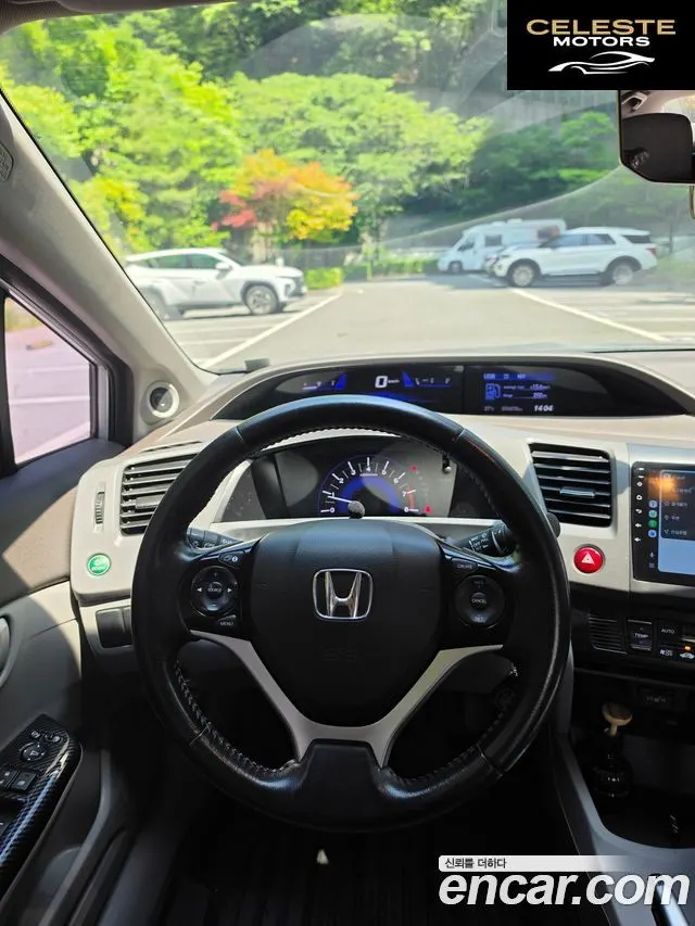 HONDA 1.8 EX 2012 — photo 13 sur 24