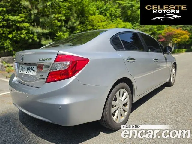 HONDA 1.8 EX 2012 — photo 22 sur 24