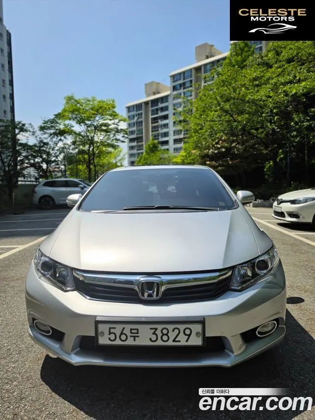 HONDA 1.8 EX 2012 — photo 23 sur 24