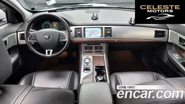 JAGUAR New XF 2.2p. Luxury 2014 — photo 7 sur 20