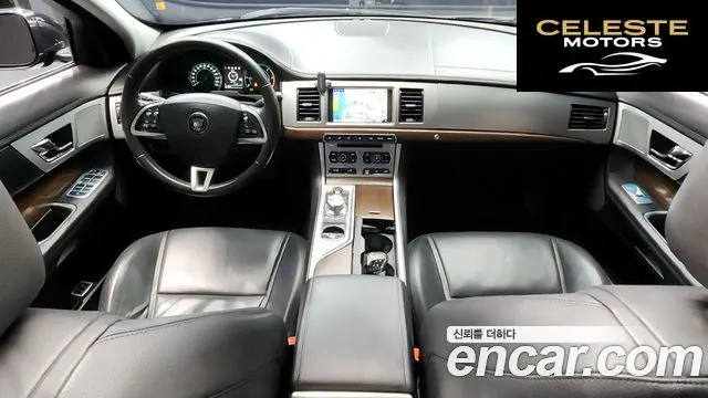 JAGUAR New XF 2.2p. Luxury 2015 — photo 7 sur 20