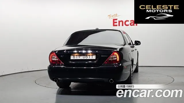 JAGUAR New XJ 2.7D LWB 2008 — photo 4 sur 20