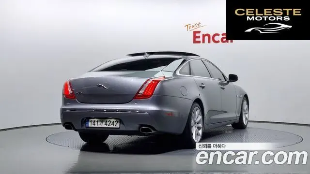 JAGUAR All New XJ 3.0D Premium Luxury SWB 2015 — photo 2 sur 26