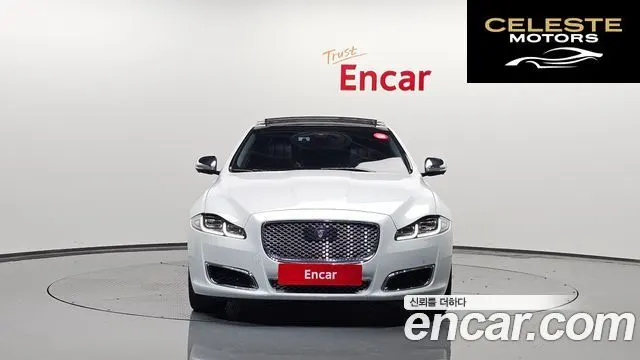 JAGUAR All New XJ 3.0D Limited Edition 2016 — photo 3 sur 20