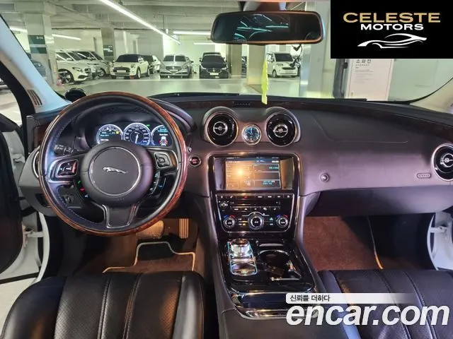 JAGUAR All New XJ 3.0D Premium Luxury LWB 2013 — photo 10 sur 26