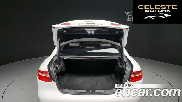 JAGUAR XE 20d 2016 — photo 20 sur 20