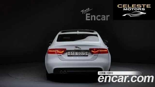 JAGUAR XE 20d 2016 — photo 4 sur 20