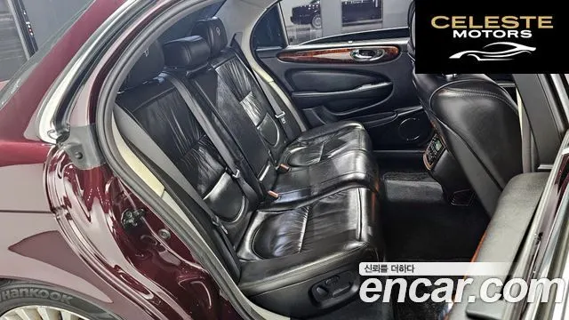JAGUAR 4.2 2006 — photo 12 sur 20