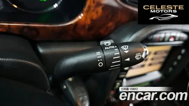 JAGUAR 4.2 2006 — photo 17 sur 20