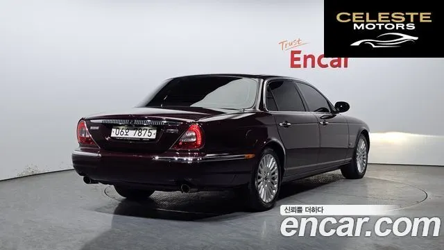 JAGUAR 4.2 2006 — photo 2 sur 20