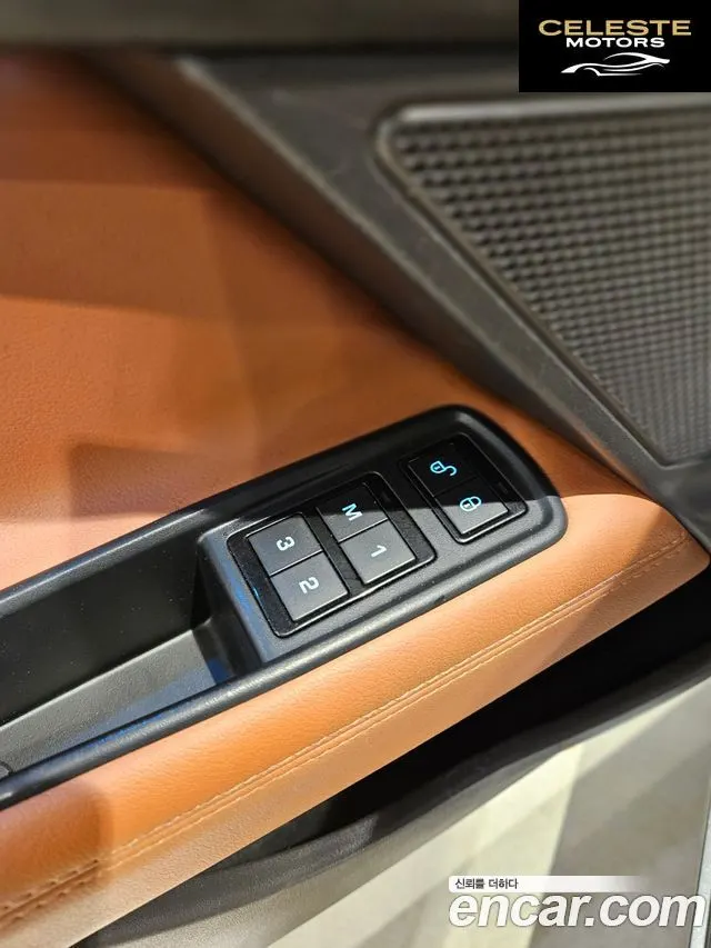 JAGUAR XE 20d 2016 — photo 14 sur 26