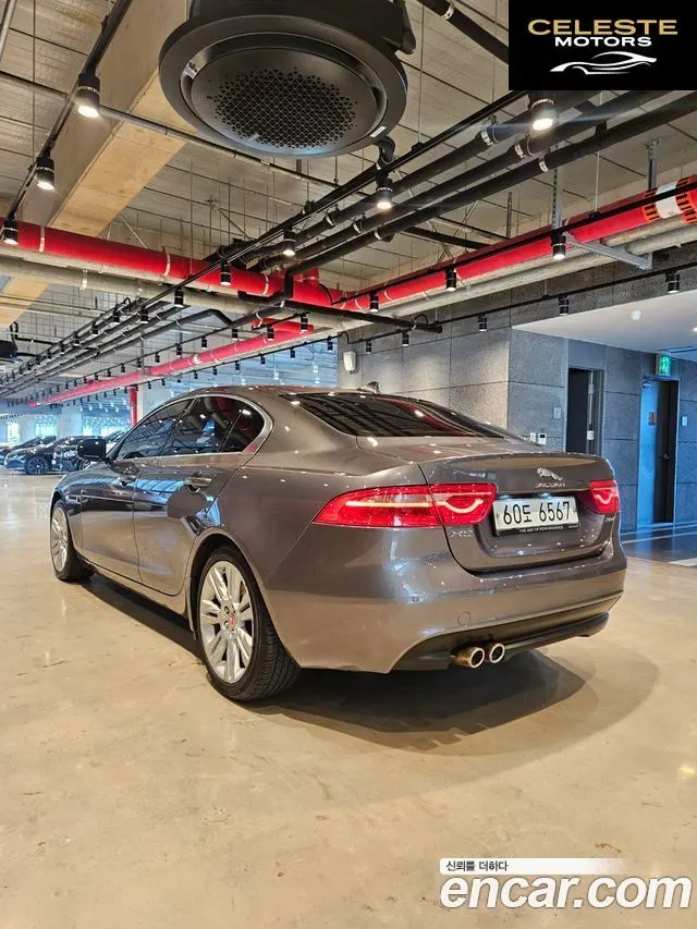 JAGUAR XE 20d 2016 — photo 6 sur 26