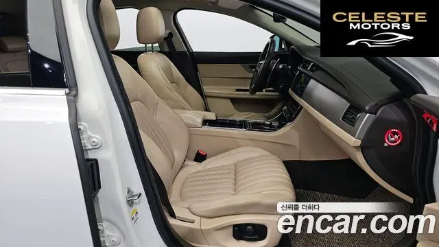 JAGUAR XF (X260) 20d AWD 2017 — photo 10 sur 26