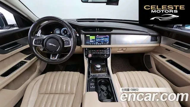 JAGUAR XF (X260) 20d AWD 2017 — photo 24 sur 26