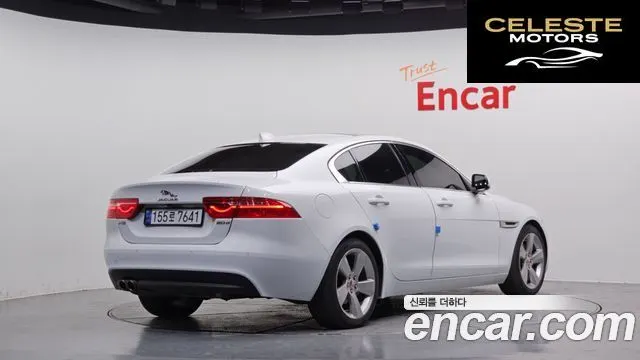 JAGUAR XE 20d 2017 — photo 2 sur 20