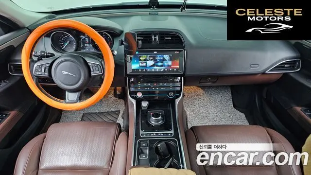 JAGUAR XE 20d 2017 — photo 7 sur 20
