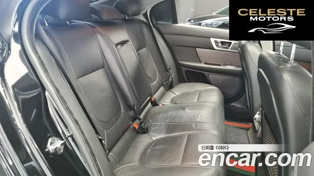 JAGUAR New XF 2.0 Luxury 2015 — photo 12 sur 20