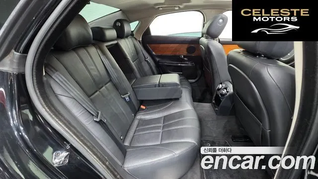 JAGUAR All New XJ 2.0 Luxury SWB 2013 — photo 19 sur 20
