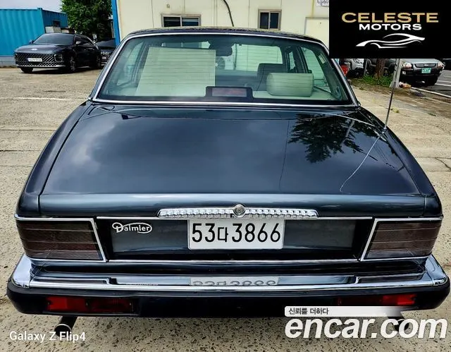 JAGUAR 4.2 1990 — photo 3 sur 26