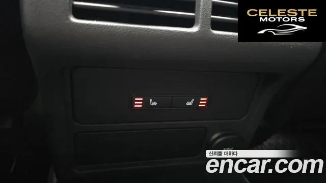 JAGUAR XE P300 R-Dynamic HSE AWD 2020 — photo 18 sur 26