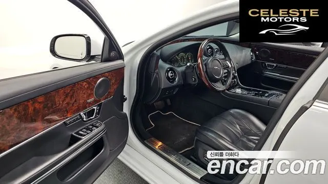 JAGUAR All New XJ 3.0D Premium Luxury SWB 2015 — photo 12 sur 20
