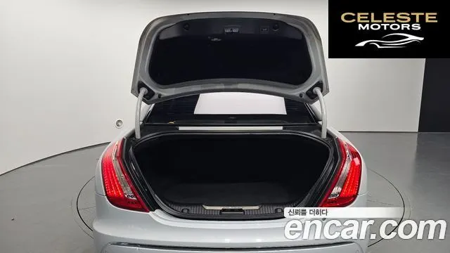 JAGUAR All New XJ 3.0D Premium Luxury SWB 2015 — photo 20 sur 20