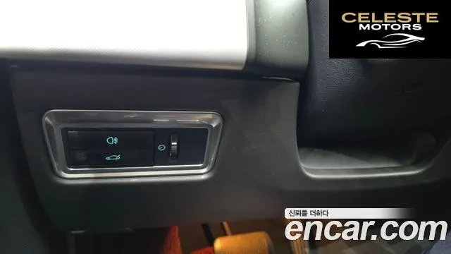 JAGUAR New XF 3.0D Premium 2013 — photo 17 sur 20