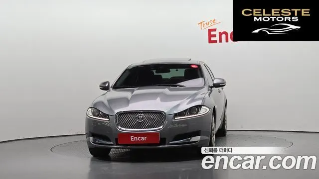 JAGUAR New XF 3.0D Premium 2013 — photo 3 sur 20