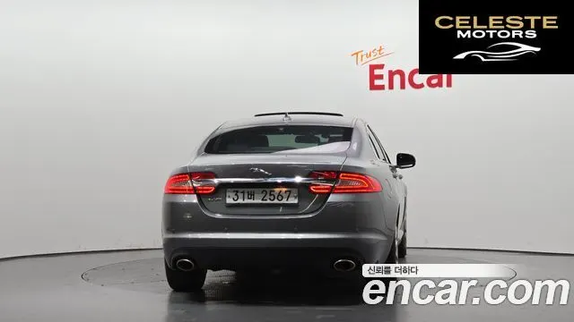 JAGUAR New XF 3.0D Premium 2013 — photo 4 sur 20