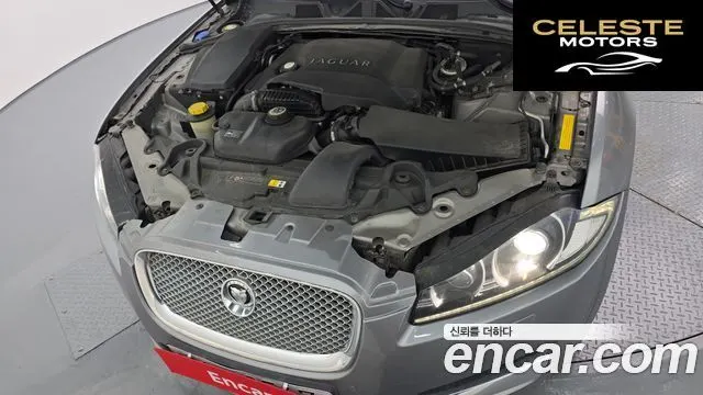 JAGUAR New XF 3.0D Premium 2013 — photo 6 sur 20