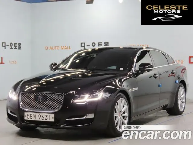 JAGUAR All New XJ 3.0D Premium Luxury LWB 2016 — photo 21 sur 26