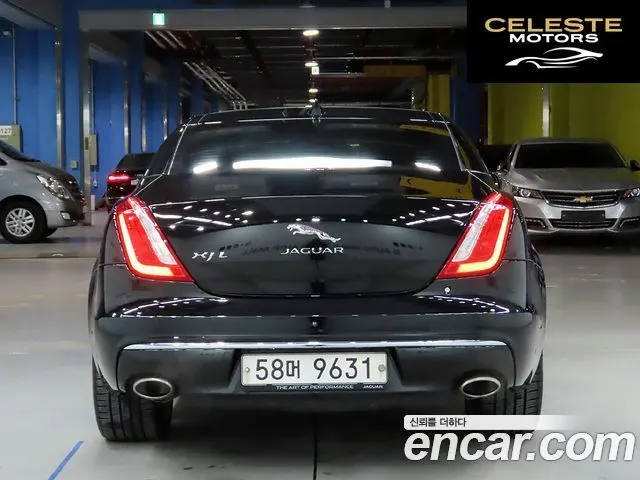JAGUAR All New XJ 3.0D Premium Luxury LWB 2016 — photo 3 sur 26
