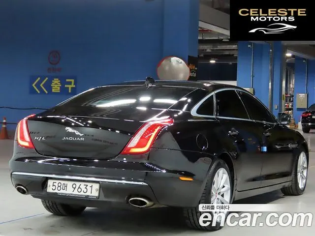 JAGUAR All New XJ 3.0D Premium Luxury LWB 2016 — photo 4 sur 26