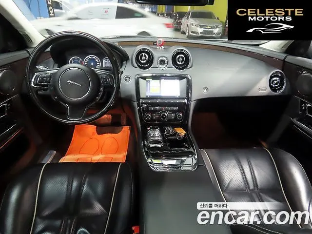 JAGUAR All New XJ 3.0D Premium Luxury LWB 2016 — photo 5 sur 26