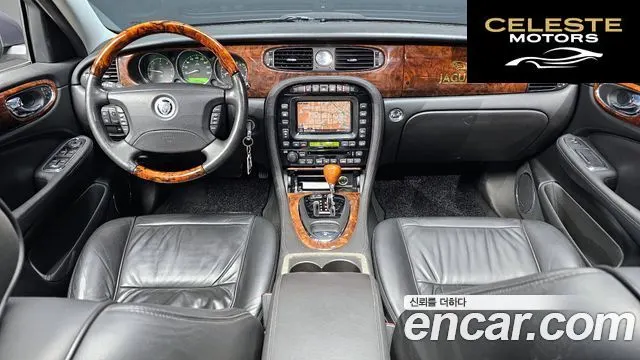JAGUAR New XJ 2.7D SWB 2008 — photo 7 sur 20