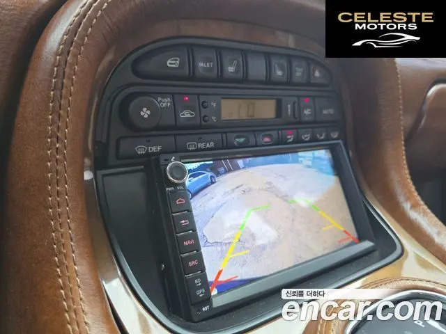 JAGUAR XJ-8 4.0 2001 — photo 17 sur 26