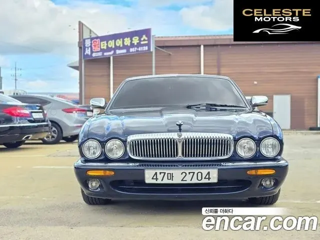 JAGUAR XJ-8 4.0 2001 — photo 2 sur 26