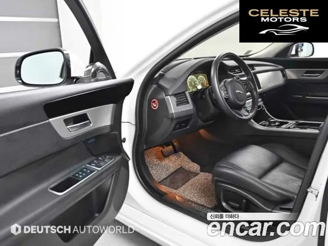 JAGUAR XF (X260) 25t 2017 — photo 11 sur 26
