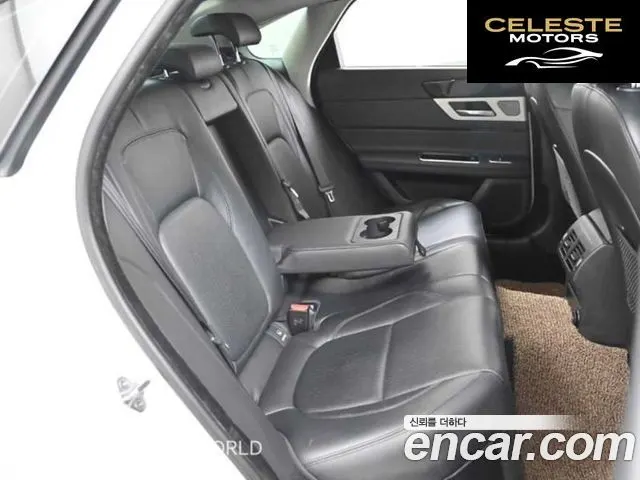 JAGUAR XF (X260) 25t 2017 — photo 12 sur 26